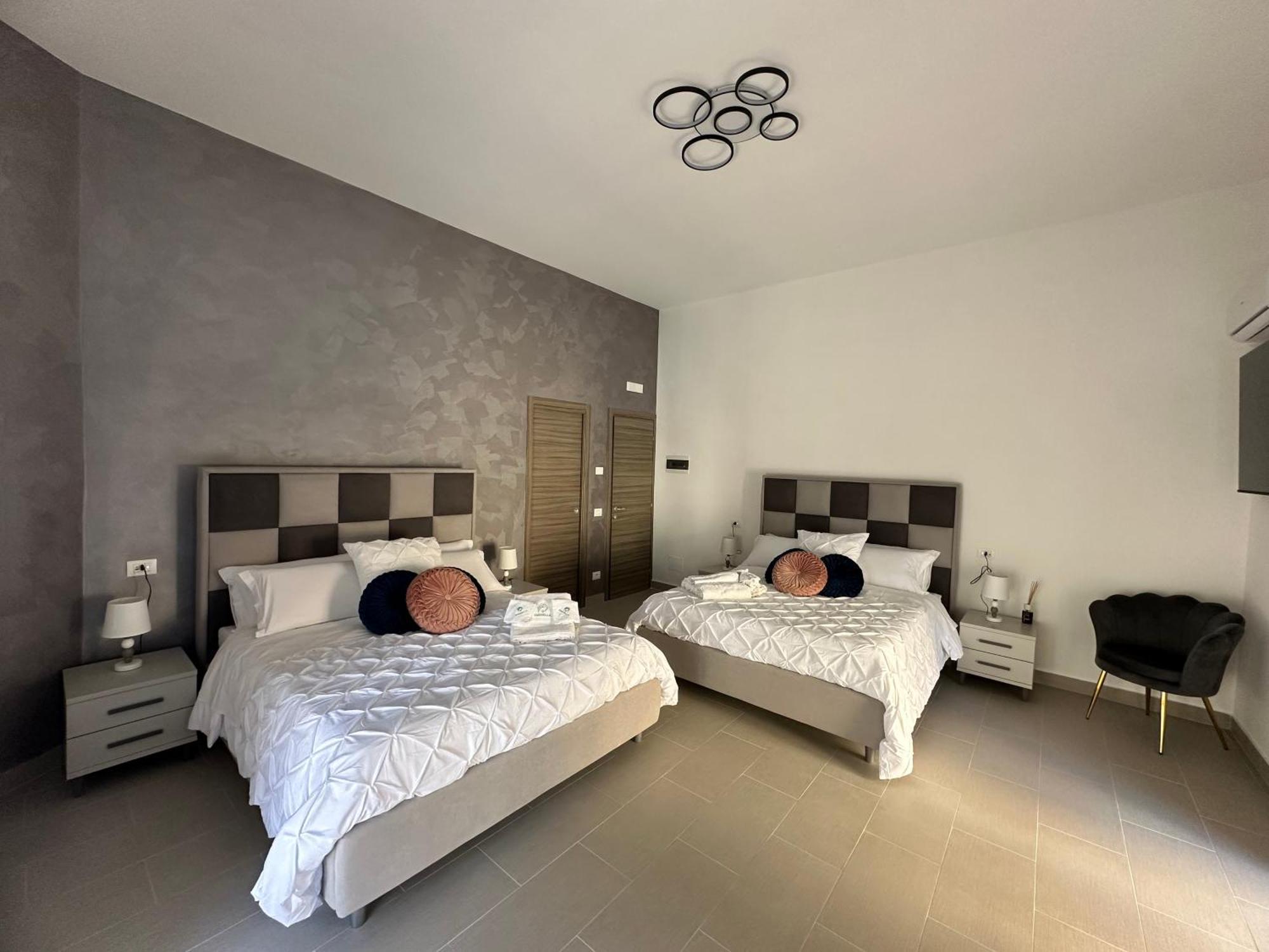 Emerella Luxury Suites-Siderno Lungomare Экстерьер фото