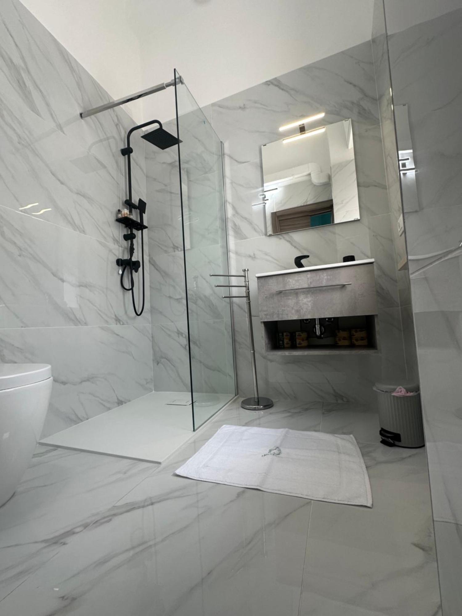Emerella Luxury Suites-Siderno Lungomare Экстерьер фото