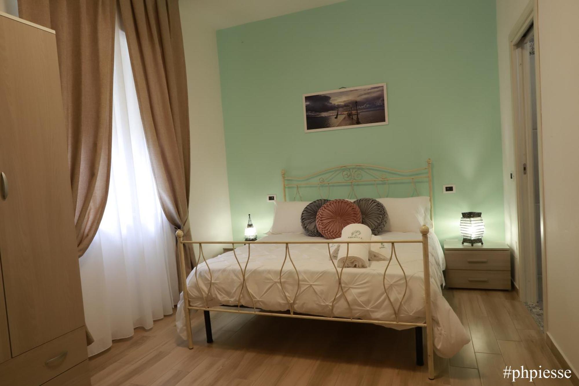 Emerella Luxury Suites-Siderno Lungomare Экстерьер фото
