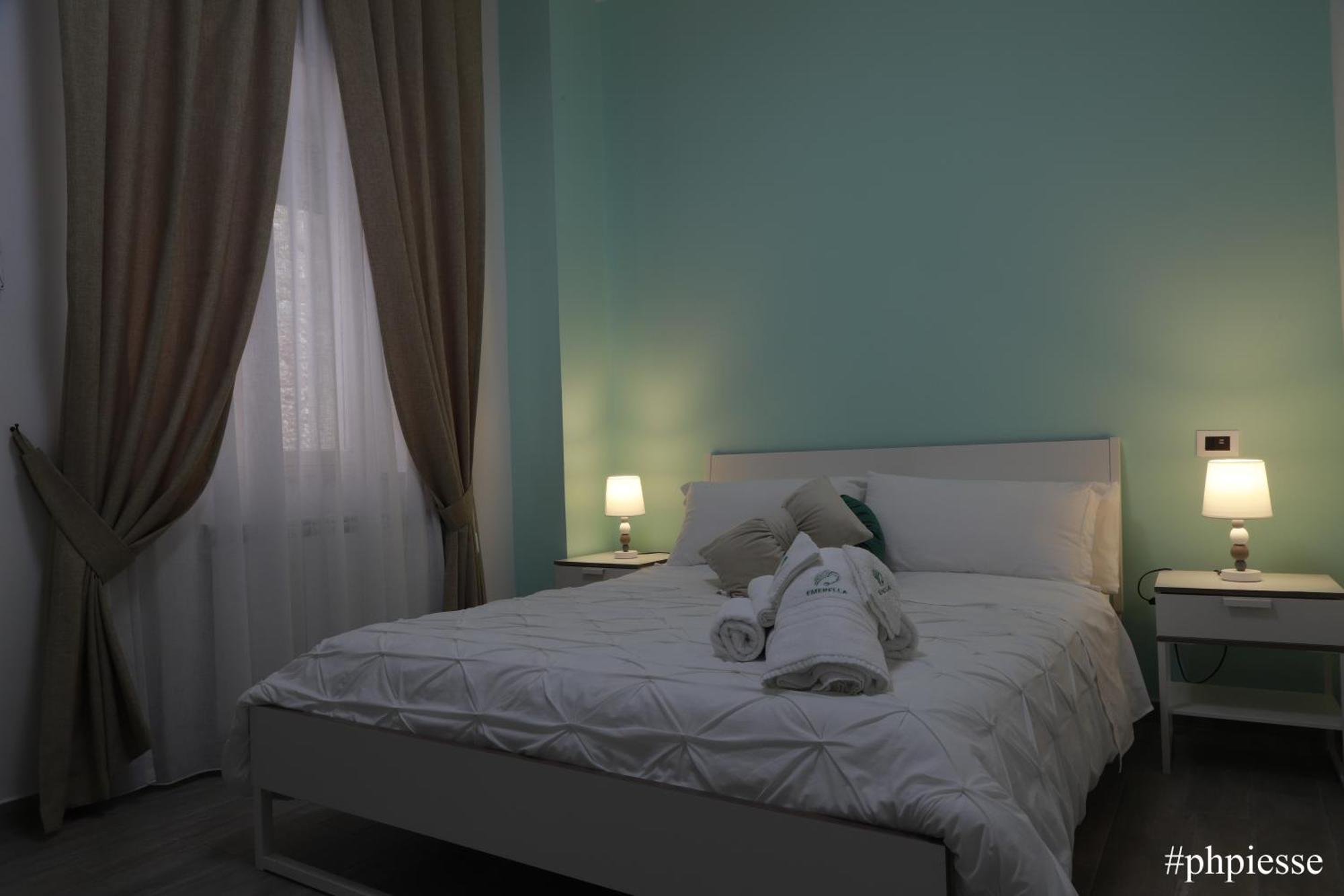 Emerella Luxury Suites-Siderno Lungomare Экстерьер фото