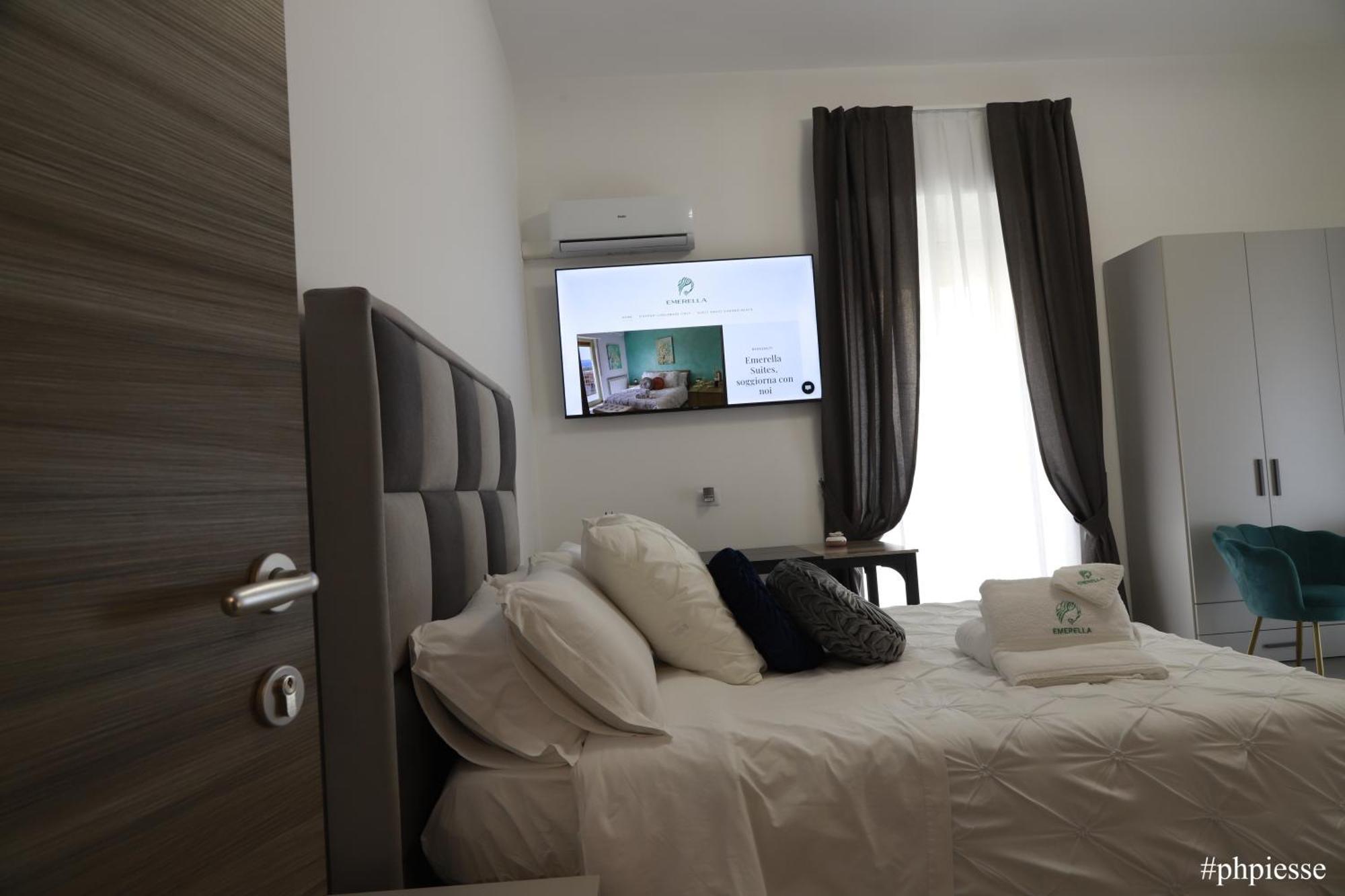 Emerella Luxury Suites-Siderno Lungomare Экстерьер фото