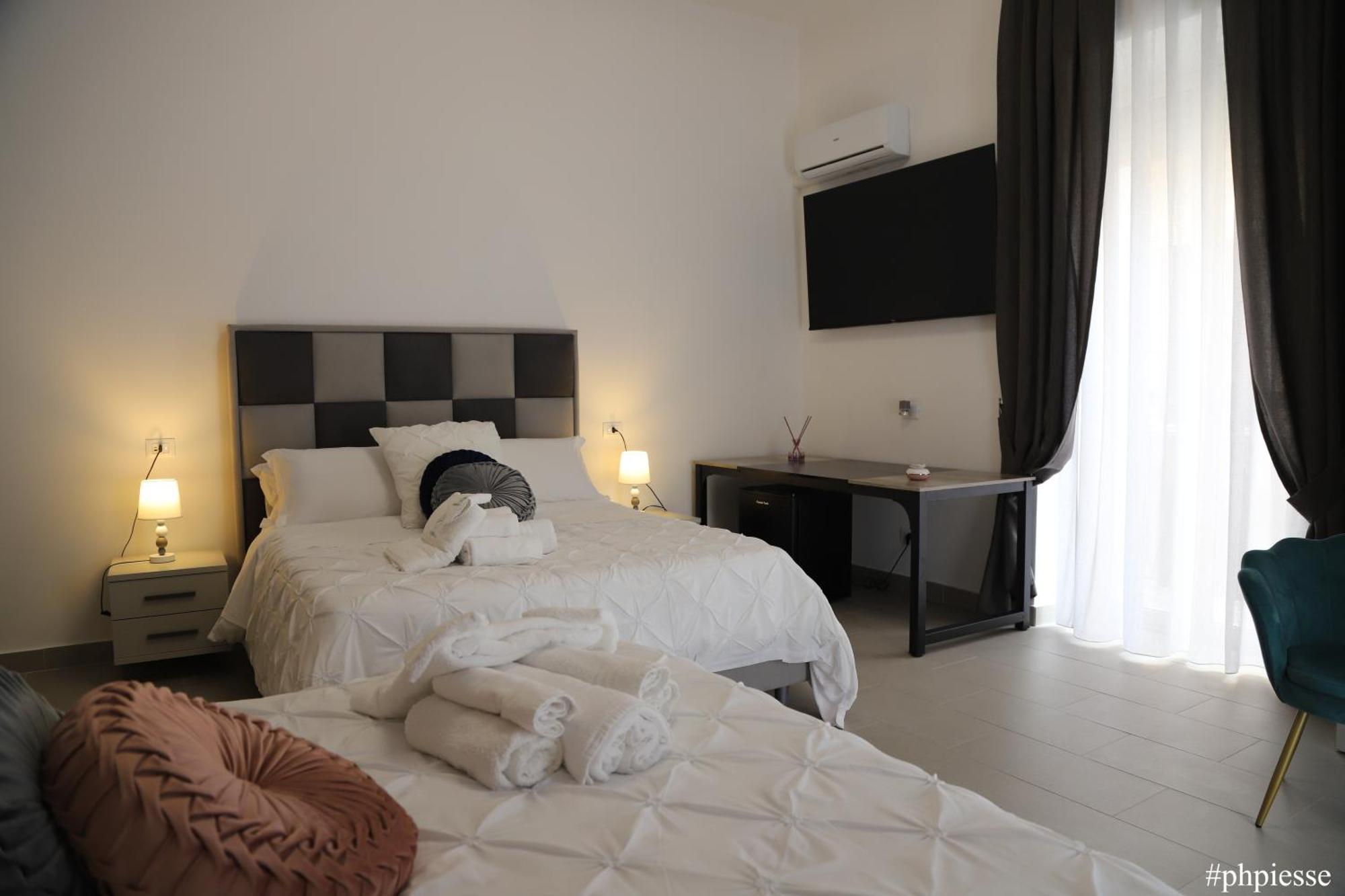 Emerella Luxury Suites-Siderno Lungomare Экстерьер фото